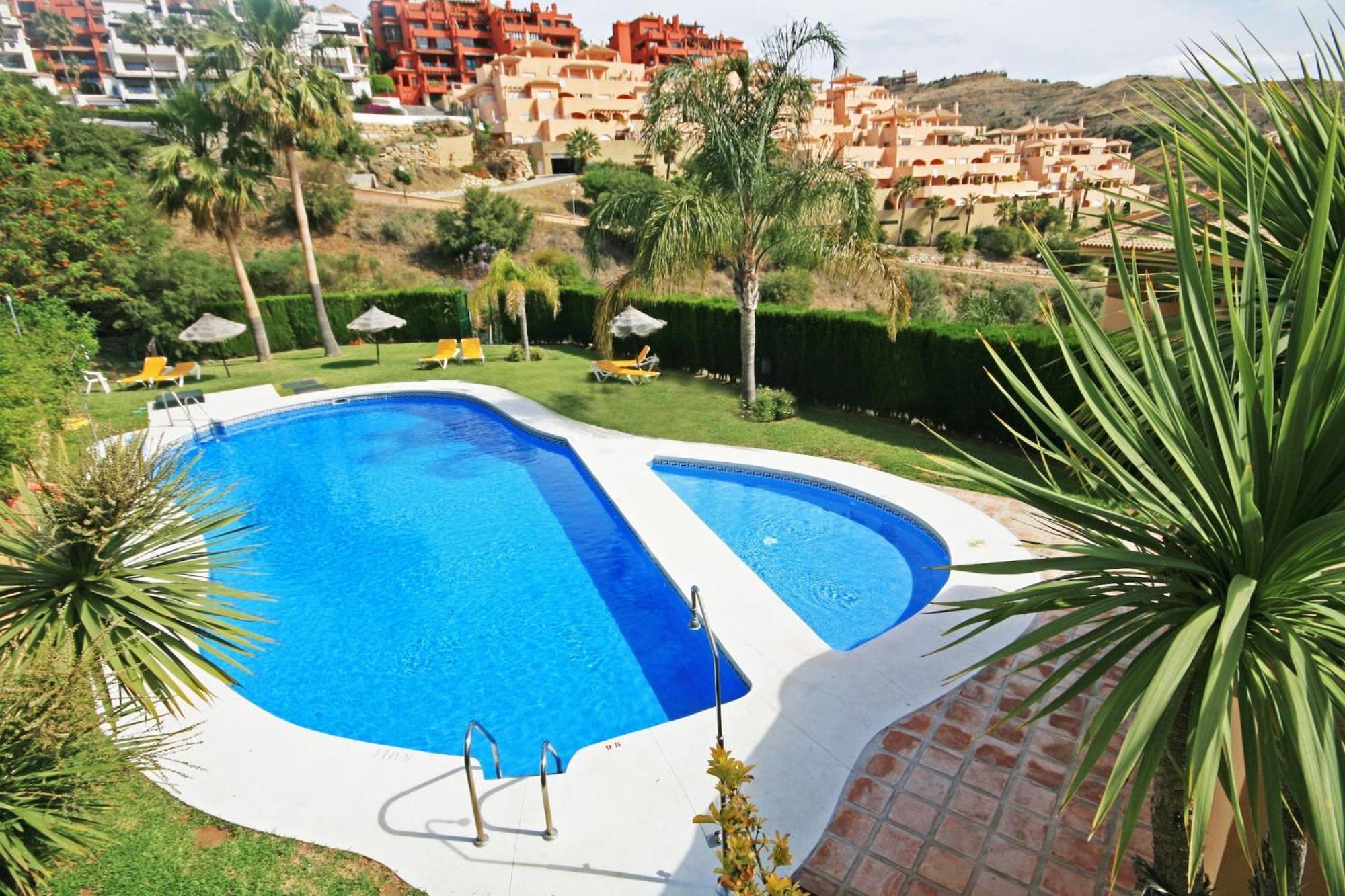 3 Bedroom Penthouse Apartment In Calahonda MIJAS COSTA Exterior foto